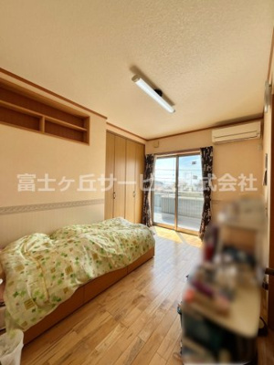 【洋室】 | 磐田市福田　中古住宅 | 洋室6帖