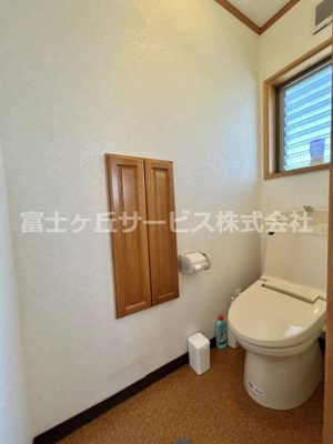 【トイレ】 | 磐田市福田　中古住宅 | 2階トイレ
