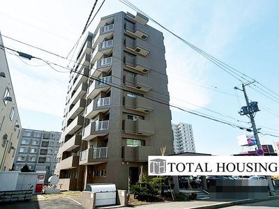 【外観】 | リブウェル南郷 | 落ち着いた佇まいが魅力のマンションで、帰宅するたびにほっとする安らぎが感じられます。高級感と清潔感が漂う外観が、暮らしに彩りを添えてくれる住まいです。