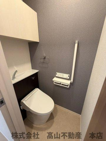 福津市津屋崎５丁目のアパートのトイレ
