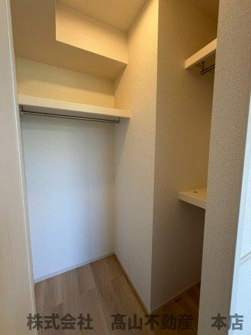 福津市津屋崎５丁目のアパートの収納