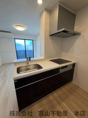 福津市津屋崎５丁目のアパートのキッチン