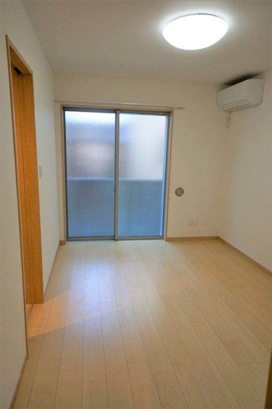 グランシャレー亀有Ⅱの居間・リビング