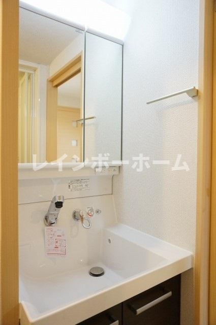 スリー　エムの独立洗面台