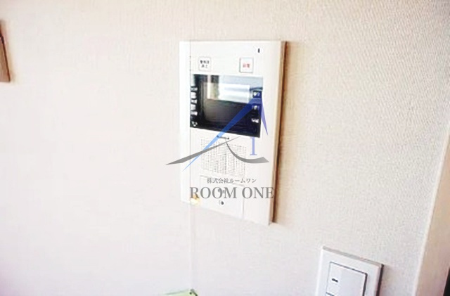 プルナス入谷のセキュリティ|モニター付きインターホンです。