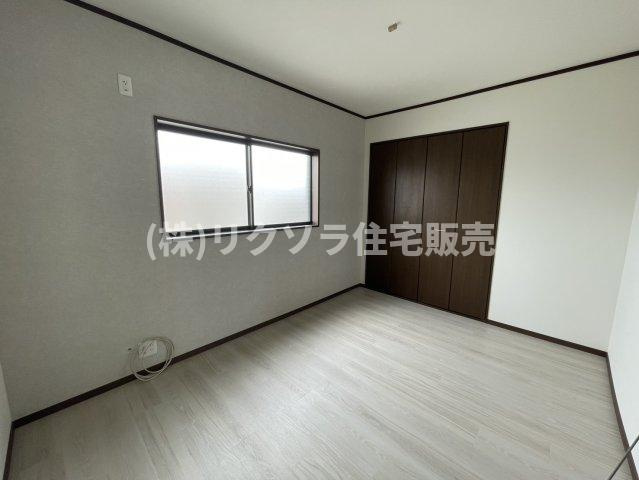 灰塚4丁目　中古一戸建ての子供部屋|洋室5.0帖
■物件内覧・資金計画相談・住宅ローン相談、リフォーム相談、お問合せ受付中■
※当日・翌日のご内覧、ご相談はお電話でのお問合せがスムーズです！