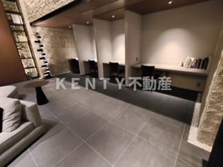 【ロビー】 | 建物の内部です