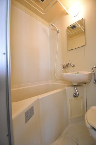 プレアール長居公園Ⅲの浴室