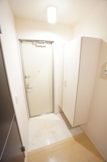 【玄関】 | コモンシティハイツＩ | ※同物件・反転タイプの写真です。