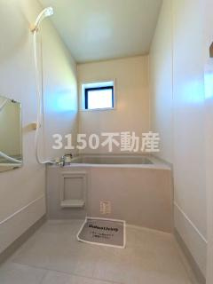 プレミールカドマの浴室