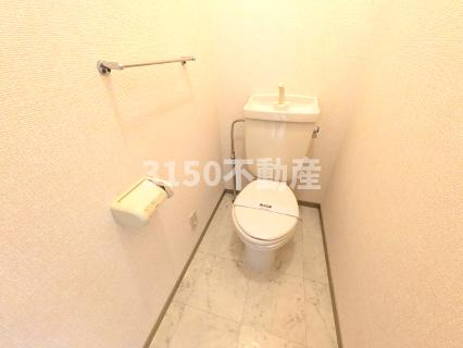 プレミールカドマのトイレ