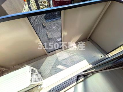 プレミールカドマのバルコニー