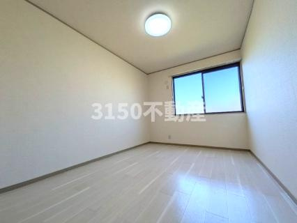 プレミールカドマの内装