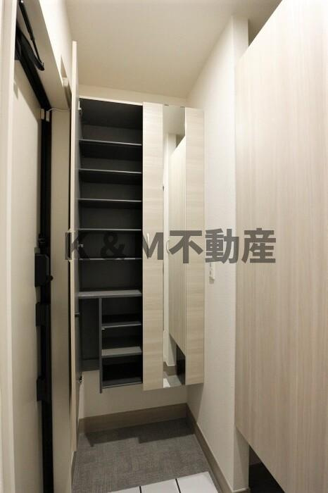 フェリスタのエントランス|毎日通るエントランスはこのようになっています