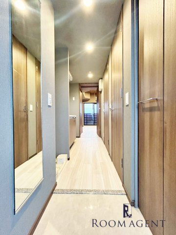 メイクスWアート今池Ⅲの玄関