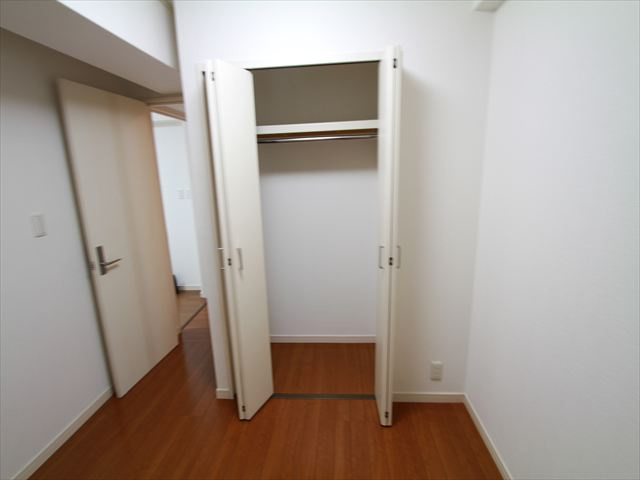 三軒茶屋サンハイツ　高層階　眺望良好　南向きの収納