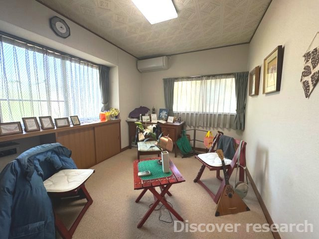 甲州市勝沼町 中古戸建の洋室
