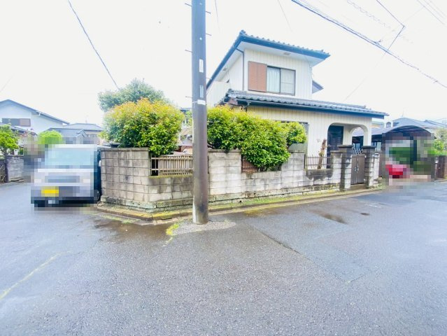 八街ほ　中古戸建の前面道路含む現地写真
