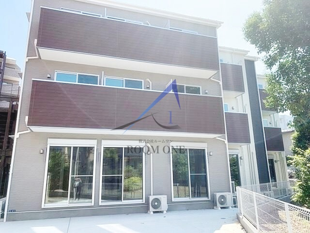 ウィズプレイス高津