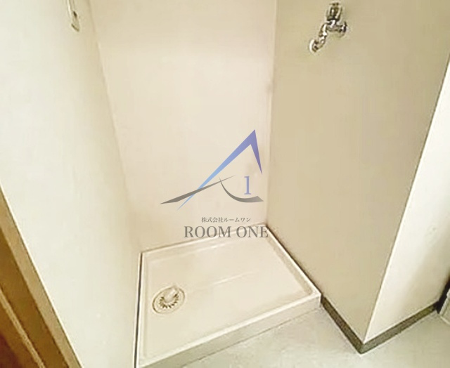 ブライトVの設備|洗濯機置き場です。