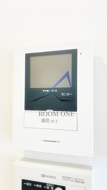 プロスペール神大前のセキュリティ|モニター付きインターホンです。