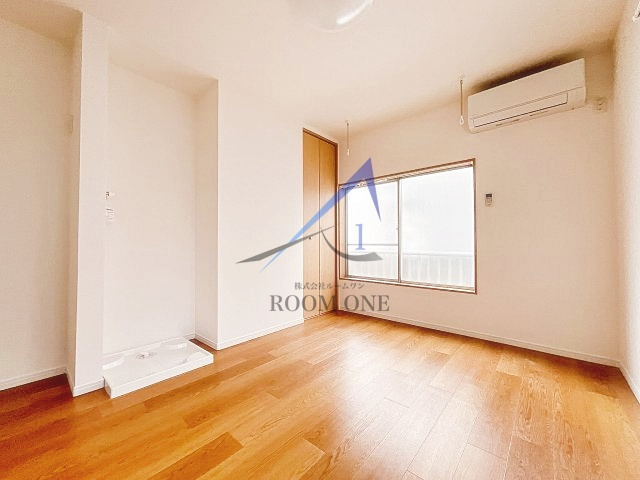 東嶺ハイツの居間・リビング|洋室のお部屋です。