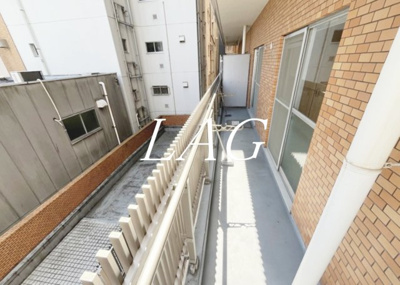 【バルコニー】 | ライオンズマンション日本橋 | バルコニーです。