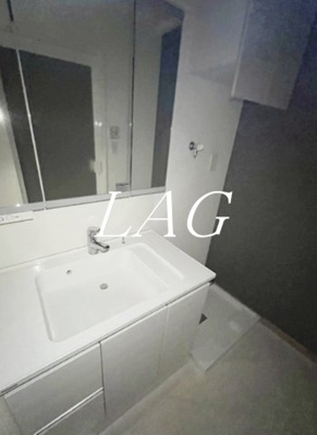 【洗面所】 | ライオンズマンション日本橋 | 洗面台です。