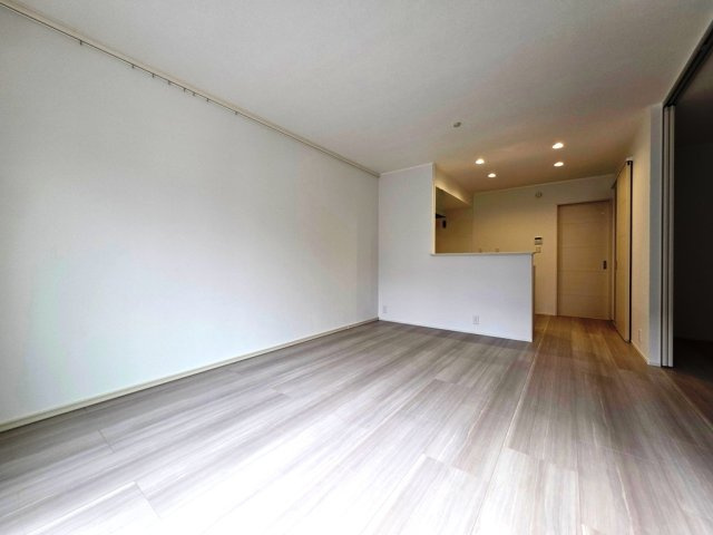 【居間・リビング】 | CLAIR HEIM | 同間取り別部屋の参考写真