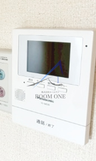 ライオンズマンション西新宿第７のセキュリティ|モニター付きインターホンです。