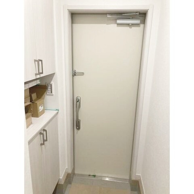 【玄関】 | リバーサイドO.M