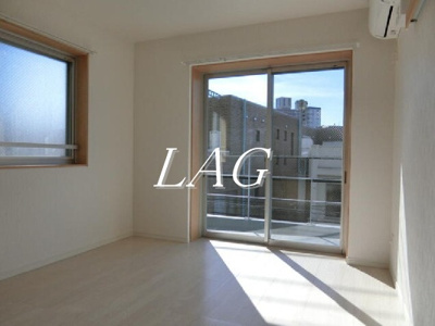 【居間・リビング】 | アーバンコート目黒 | 洋室のお部屋です。