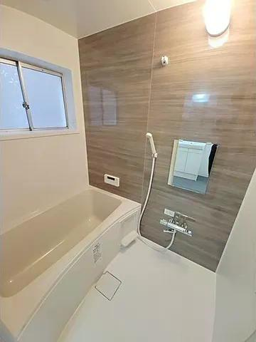 下河原通3丁目戸建ての浴室