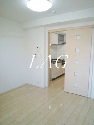 【居間・リビング】 | フェリスティ竹沢 | 洋室のお部屋です。