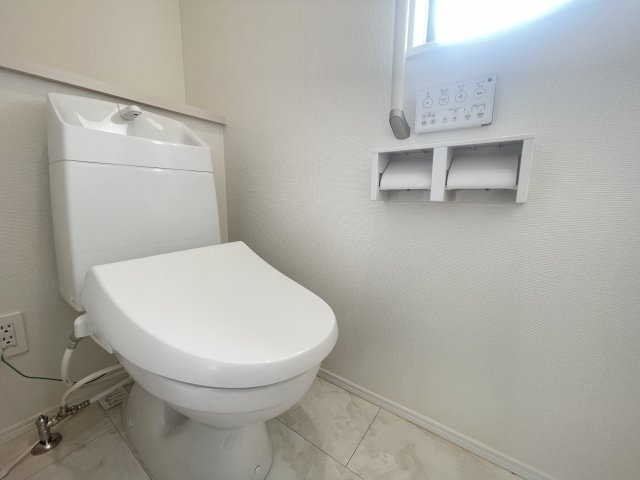 南城市佐敷新開1番（全3棟）A号棟のキッチン|※同仕様写真です