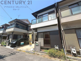 木造2階建て