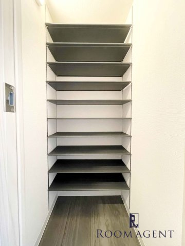 S-RESIDENCE上前津Southの玄関