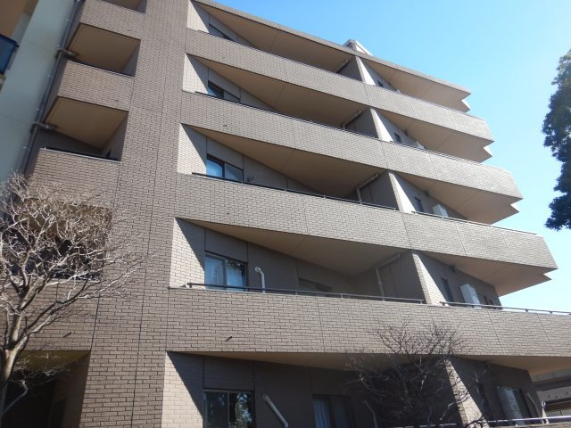 レクセルヒルズ中落合見晴坂の外観