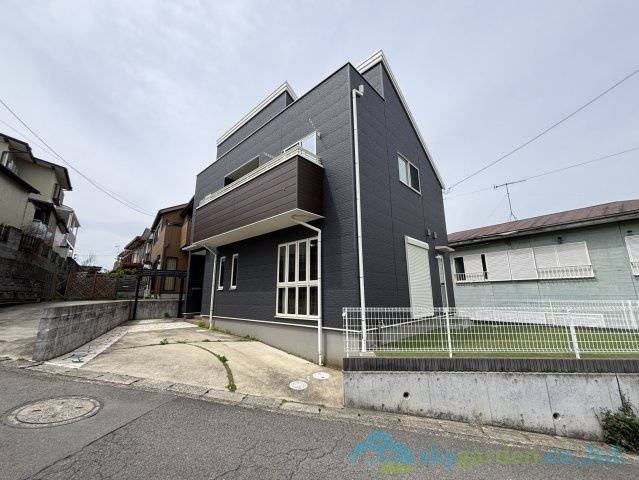 秦野市渋沢　中古戸建の外観