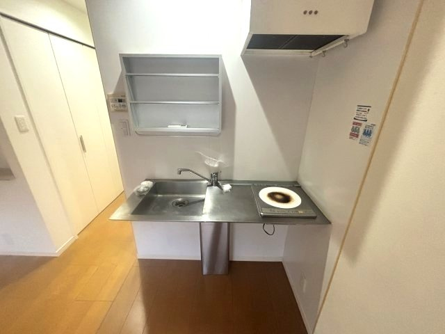 ワコーレプラティーク神戸深江駅前のキッチン