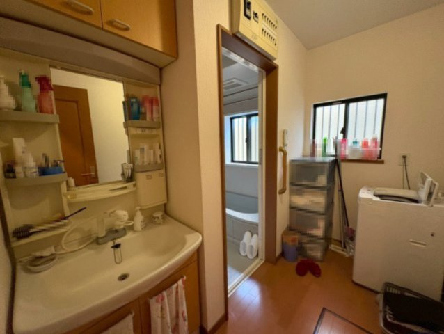 鳩山町松ケ丘　中古戸建　「高坂駅」バス13分　敷地92坪　【鳩山小学区】