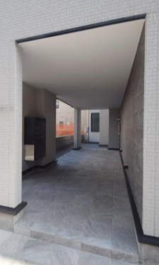 WILLE　NISHIARAIのエントランス