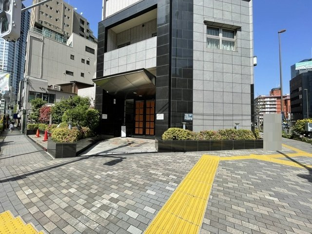グラーサ白金高輪のエントランス