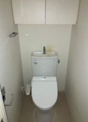 レジデンシャルステート中野富士見町のトイレ|別号室の参考写真です