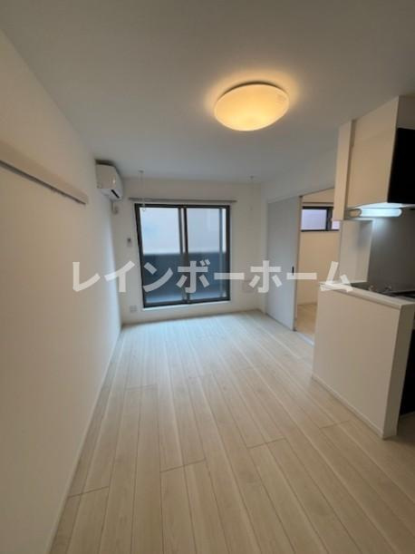 特典：仲介手数料が無料です!!の居間・リビング|ゆったりとしたリビングです