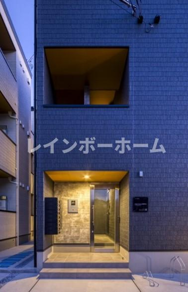robot home 愛宕町Bのエントランス