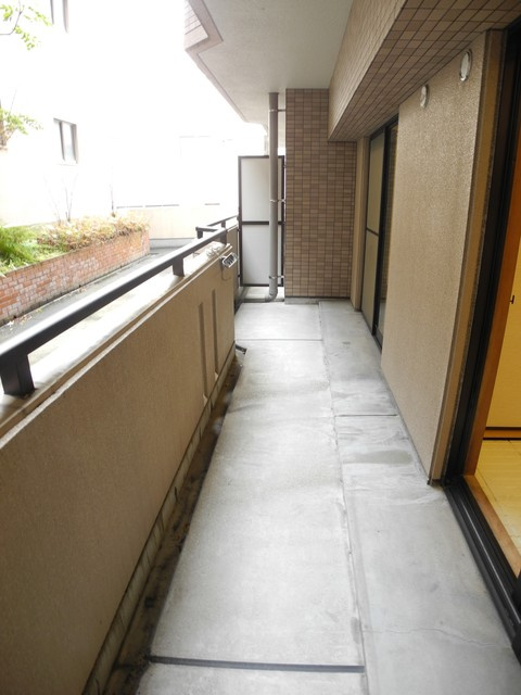 パインパレスのバルコニー|※同間取りの別のお部屋の写真です※