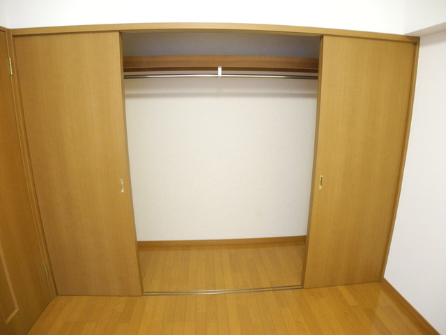 パインパレスの収納|※同間取りの別のお部屋の写真です※