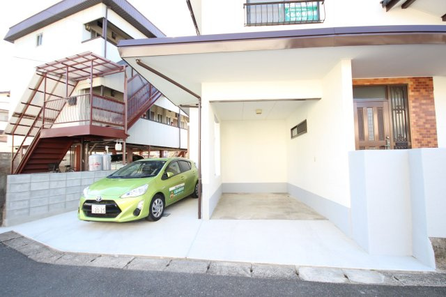 野中町住宅の駐車場|カースペースがあります