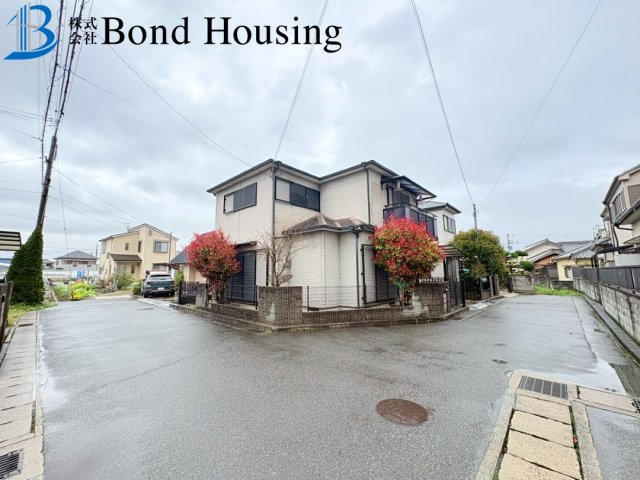 令和８年６月リフォ完成予定　LDK18.5帖　玉津町今津　中古戸建の前面道路含む現地写真